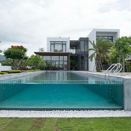 Isla Faros Resort Heng-ch'un Екстериор снимка