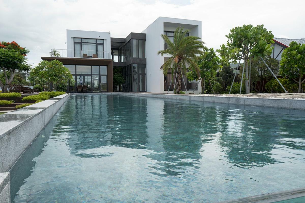 Isla Faros Resort Heng-ch'un Екстериор снимка