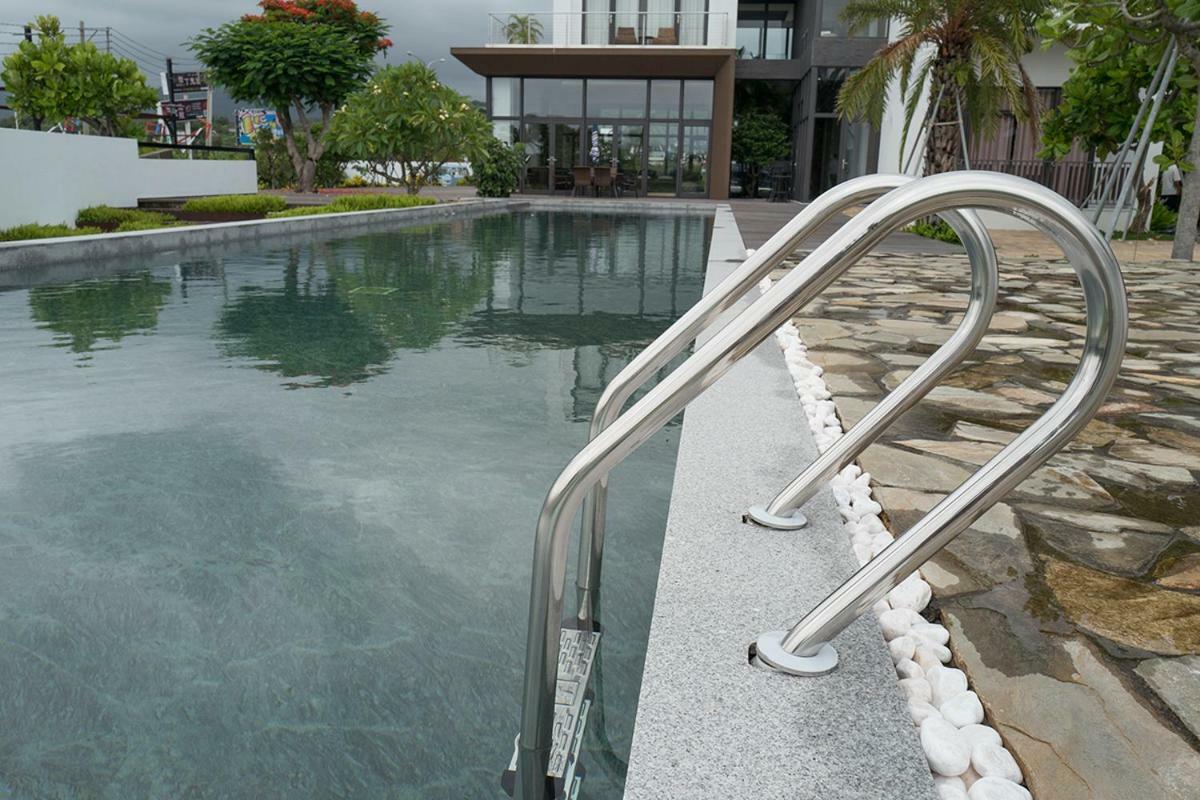 Isla Faros Resort Heng-ch'un Екстериор снимка